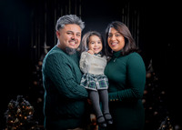 Jay and Nadira Christmas Family Photos - 2024